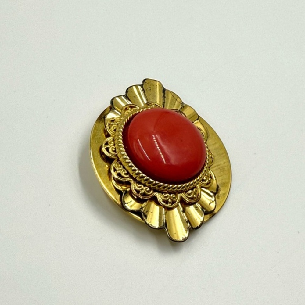 Vintage Unsigned Peach Button Pin Brooch